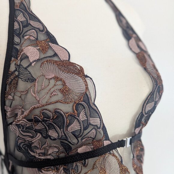 NWT Thistle And Spire Chanterelle Bodysuit size medium - Picture 3 of 6